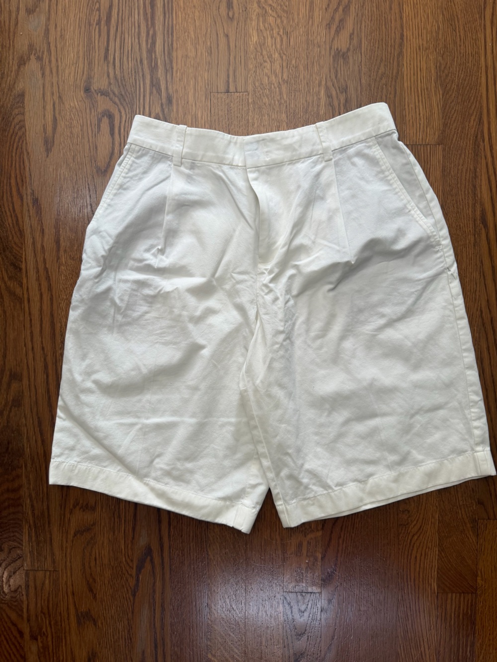 Vince White Flat-Front Cotton Shorts